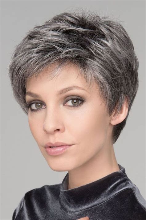 coiffure courte cheveux gris|Coupe courte pour cheveux gris : les plus belles idées。